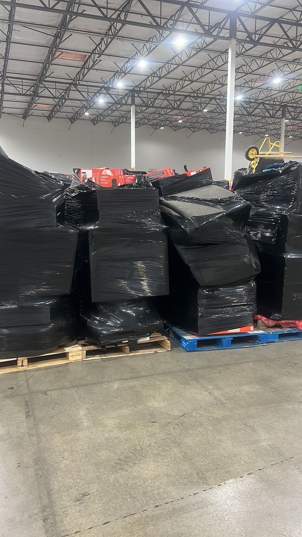 Costco Wholesale Returns TL 24-25 Pallets